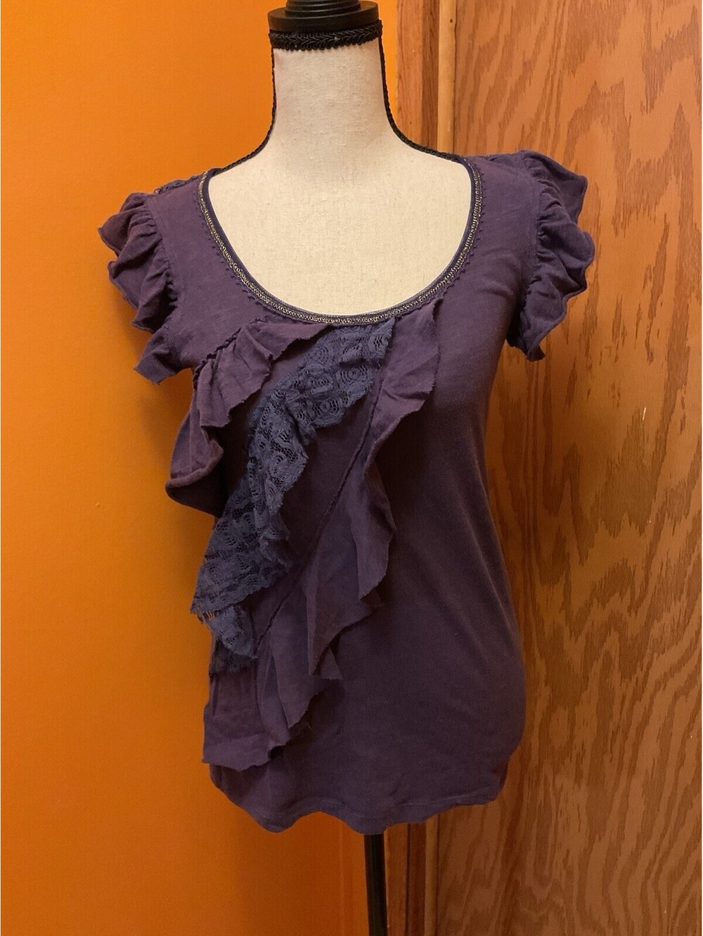 Vintage Y2K Plum Purple Ruffle Front Flutter Sleeve Blouse medium